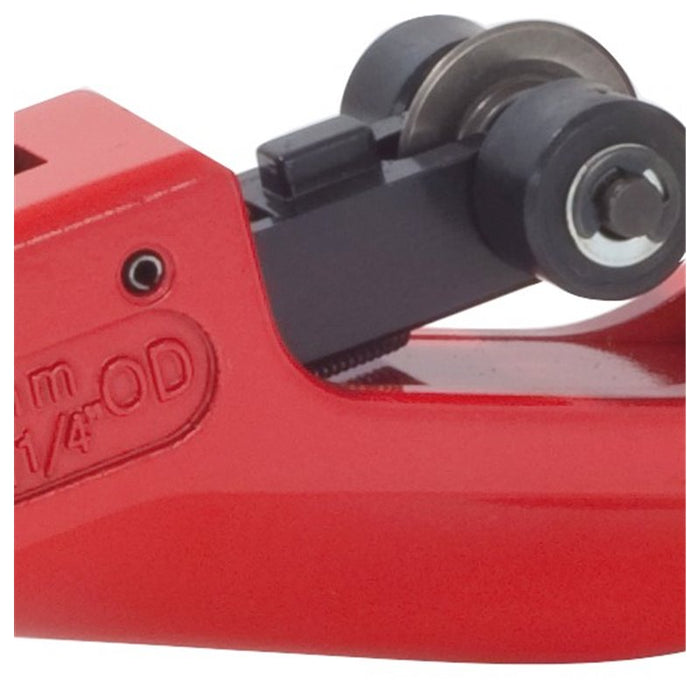 AUTOMATIC 32 Pipe cutter for CSST corrugated pipes 32 mm